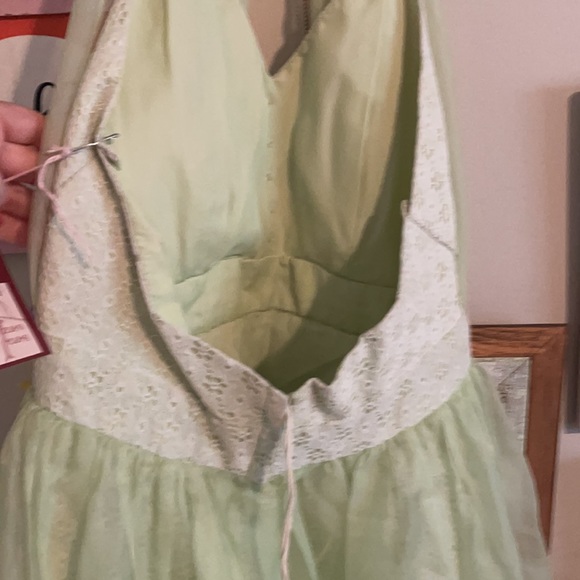 Vintage Gown - Picture 4 of 5